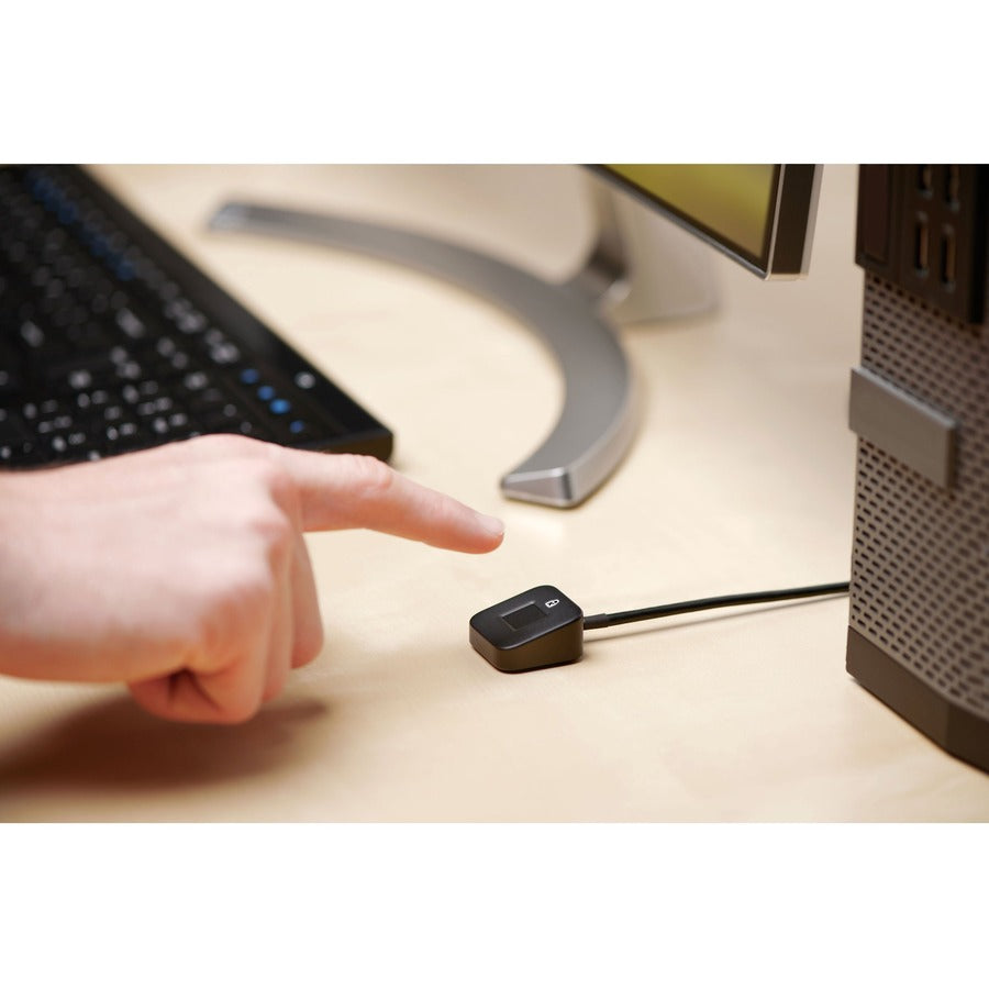 Kensington VeriMark Desktop Fingerprint Key Kensington VeriMark Desktop Fingerprint Key